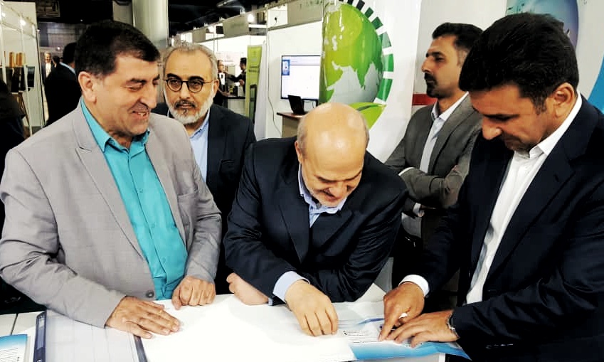 باز دید از غرفه پارت پیشروگامان دکتر عیسی کلانتری